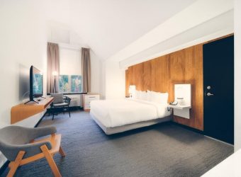 Superior King, Aava Whistler Hotel