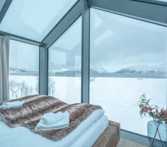 Aera Glass Cabins