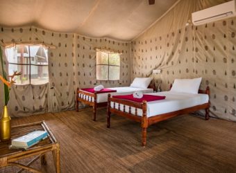 Jungle tent, Amritara Riverside Luxury Tents