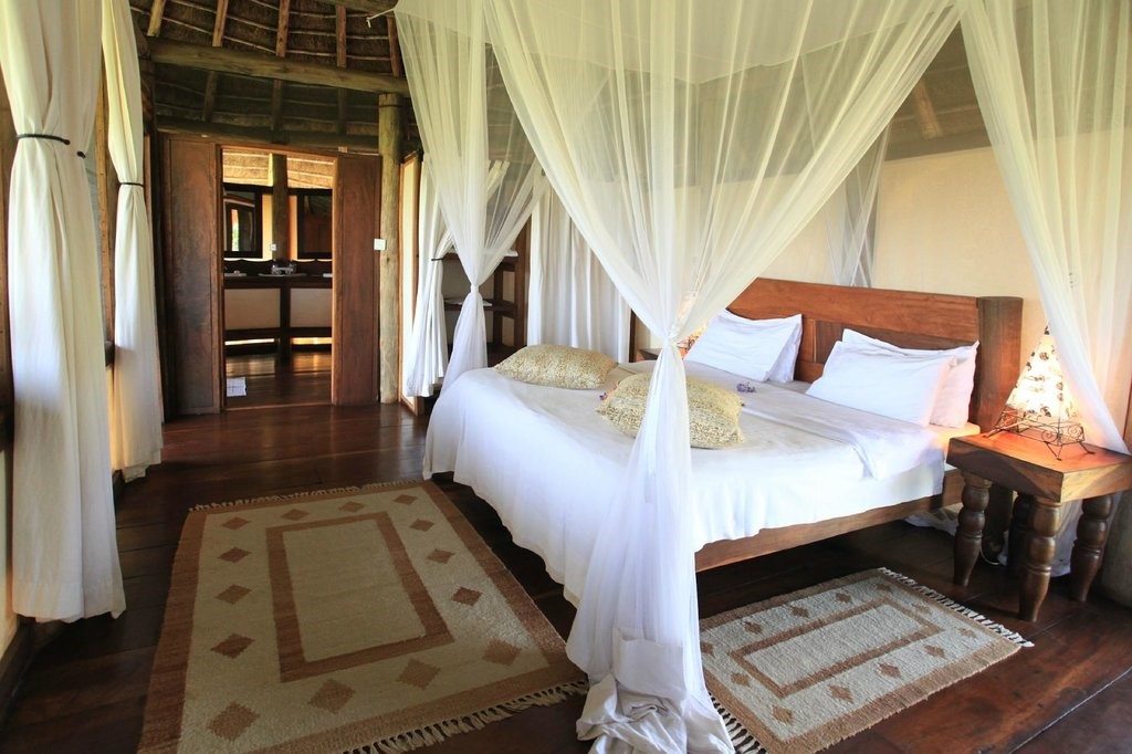 Kamertent, Apoka Safari Lodge