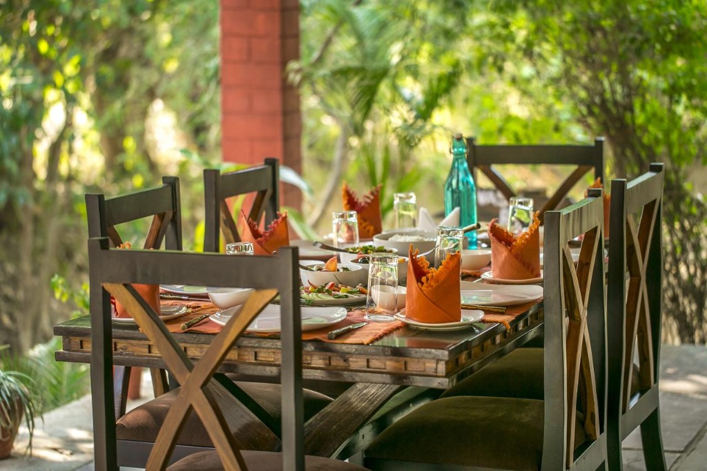 Terras, Bandhavgarh Jungle Lodge