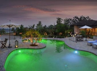Zwembad suite, Barahi Jungle Lodge