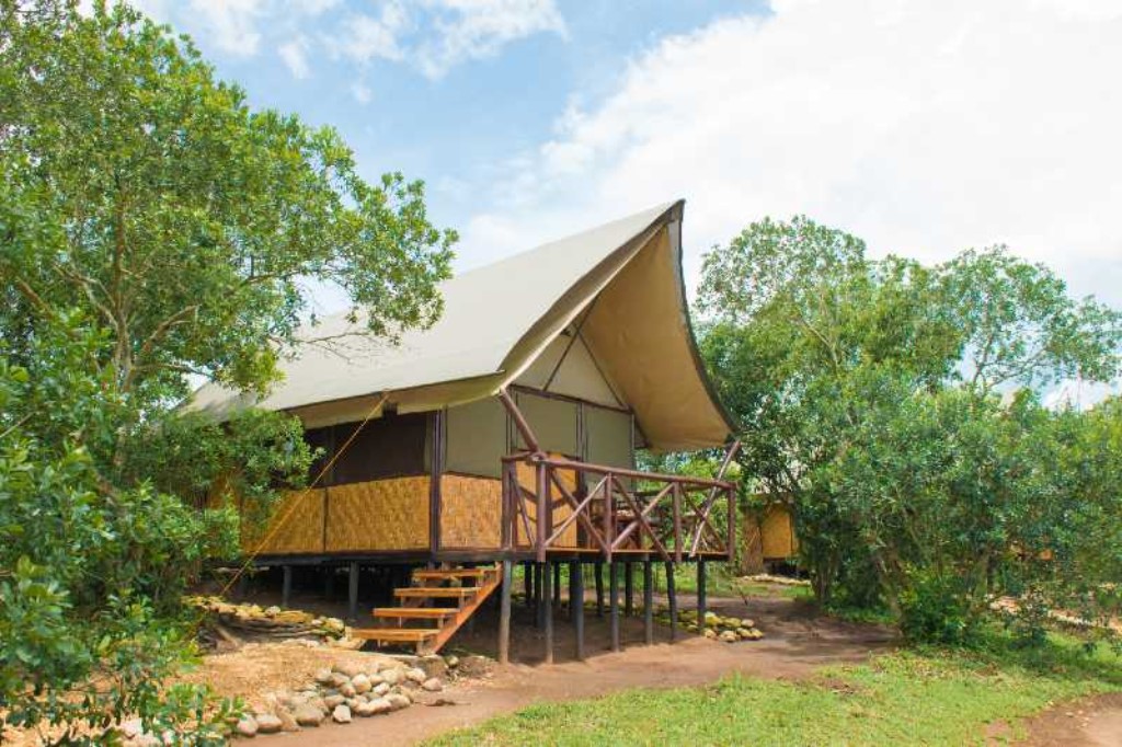 Queen Elizabeth Bush Lodge