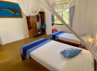 Driepersoonskamer, Butiama Marine Camp