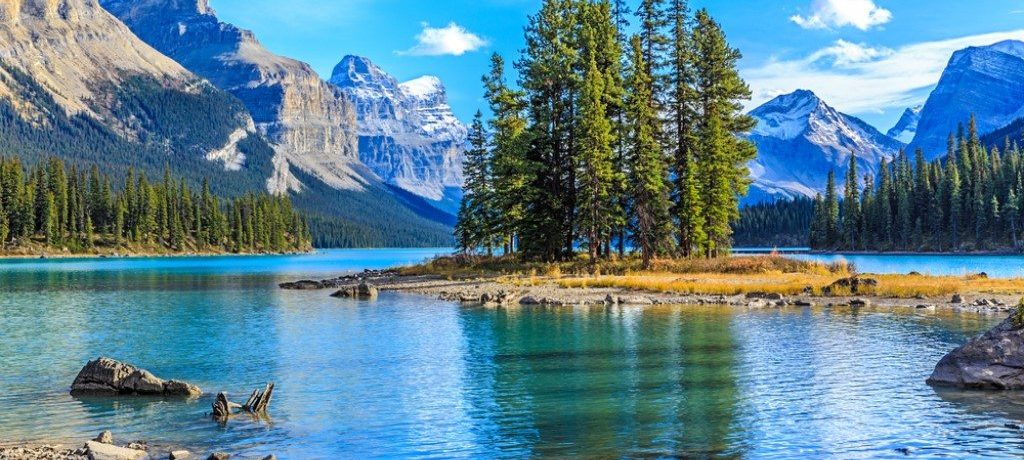 Maligne Lake, Jasper, Canada