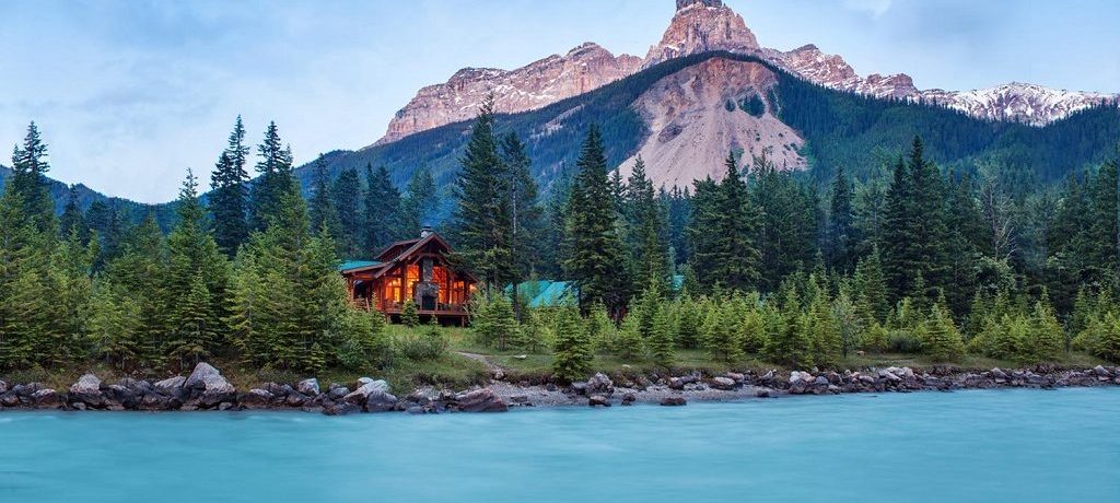 Cathedral Mountain Lodge