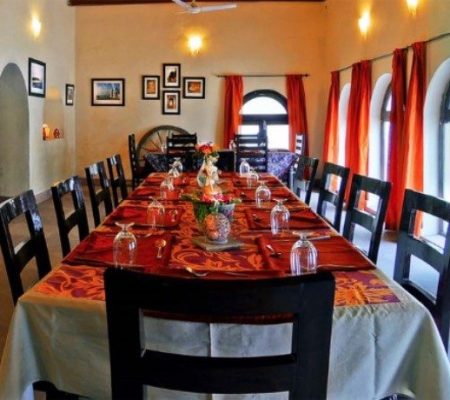 Eetkamer, Chambal Safari Lodge