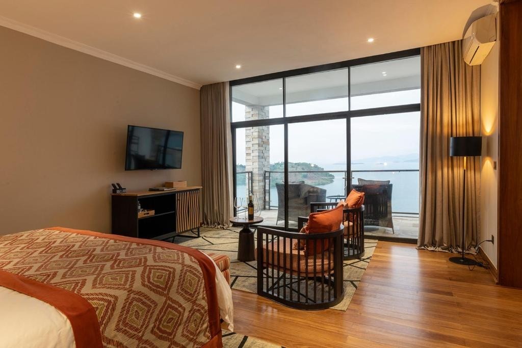 King suite, Cleo Lake Kivu Hotel