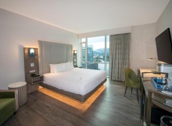 Coast Coal Harbour King View kamer met uitzicht op water of stad
