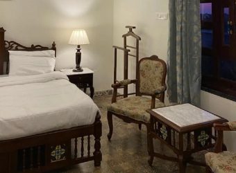 Royal suite room, Dera Padlia