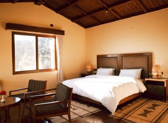 Faciliteiten, Dhampus Lodge