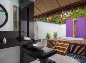 Strandvilla met jetpool, Dhawa Ihuru