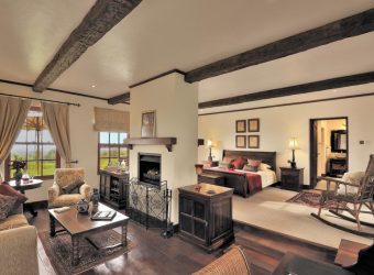 The manor suite