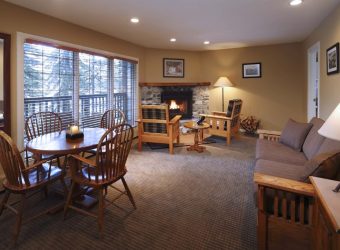 Emerald suite, Emerald Lake Lodge