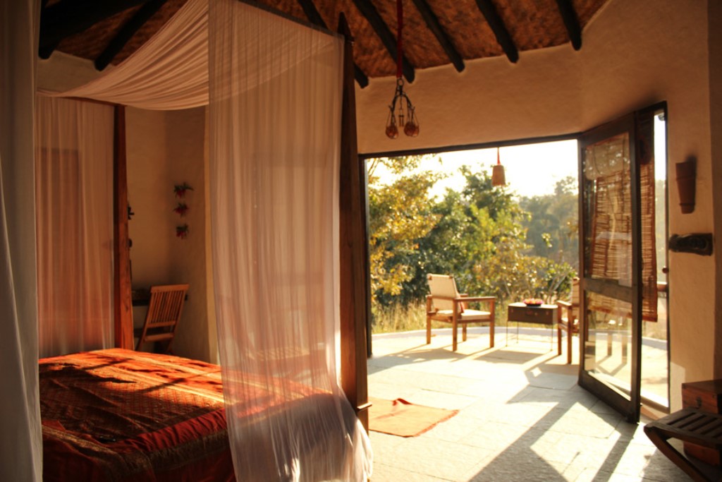 Cottage, Flame of the Forest Lodge