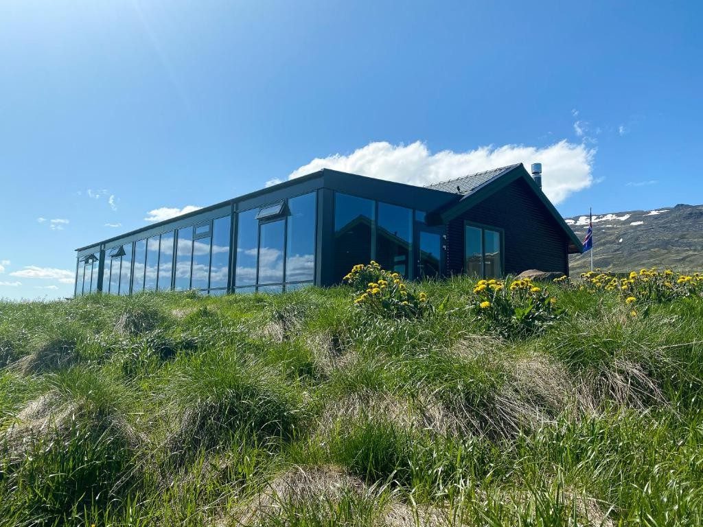 Hofsstadir Country Hotel