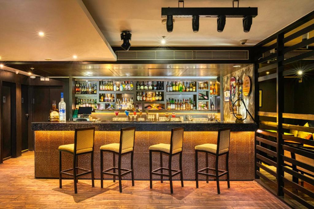 Urban Kitchen & Bar