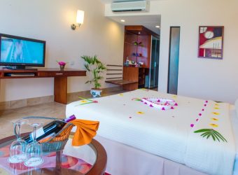 Deluxe met Jacuzzi, Hulhule Island Hotel