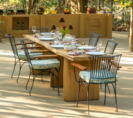 Kanha Jungle Lodge Jungle terras
