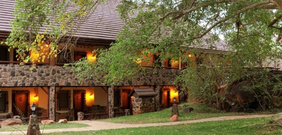 Kilaguni Serena Safari Lodge