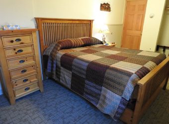Driepersoonskamer, King Salmon Lodge