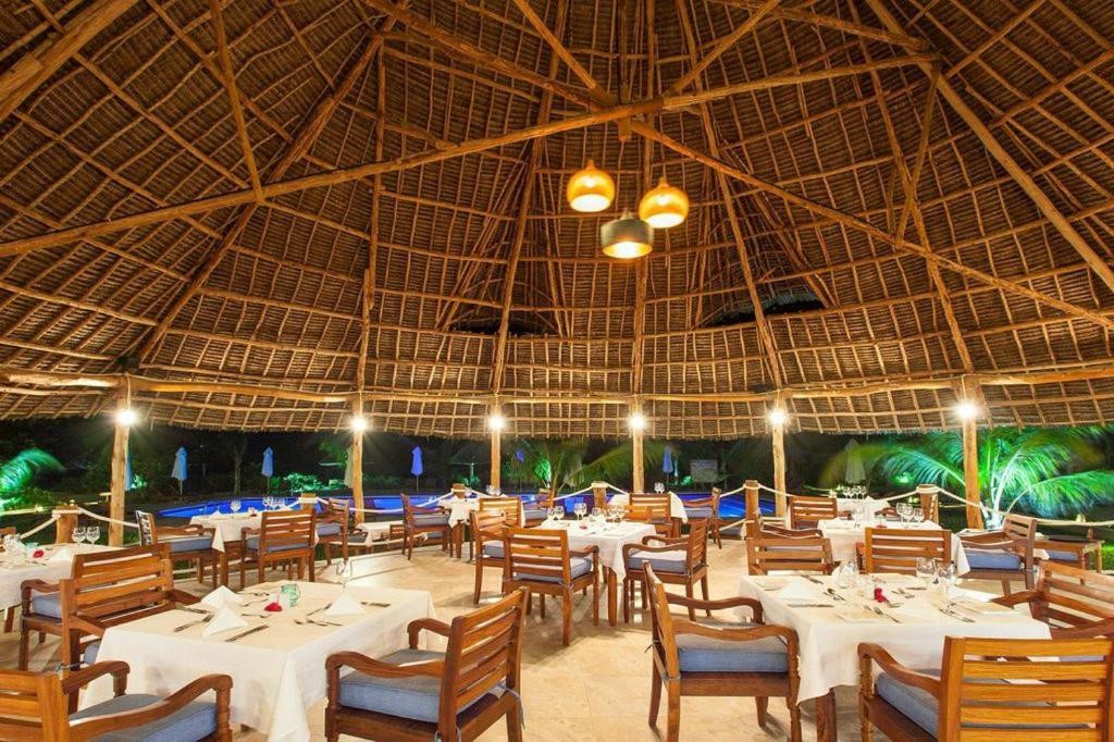 Restaurant Bembe on the beach