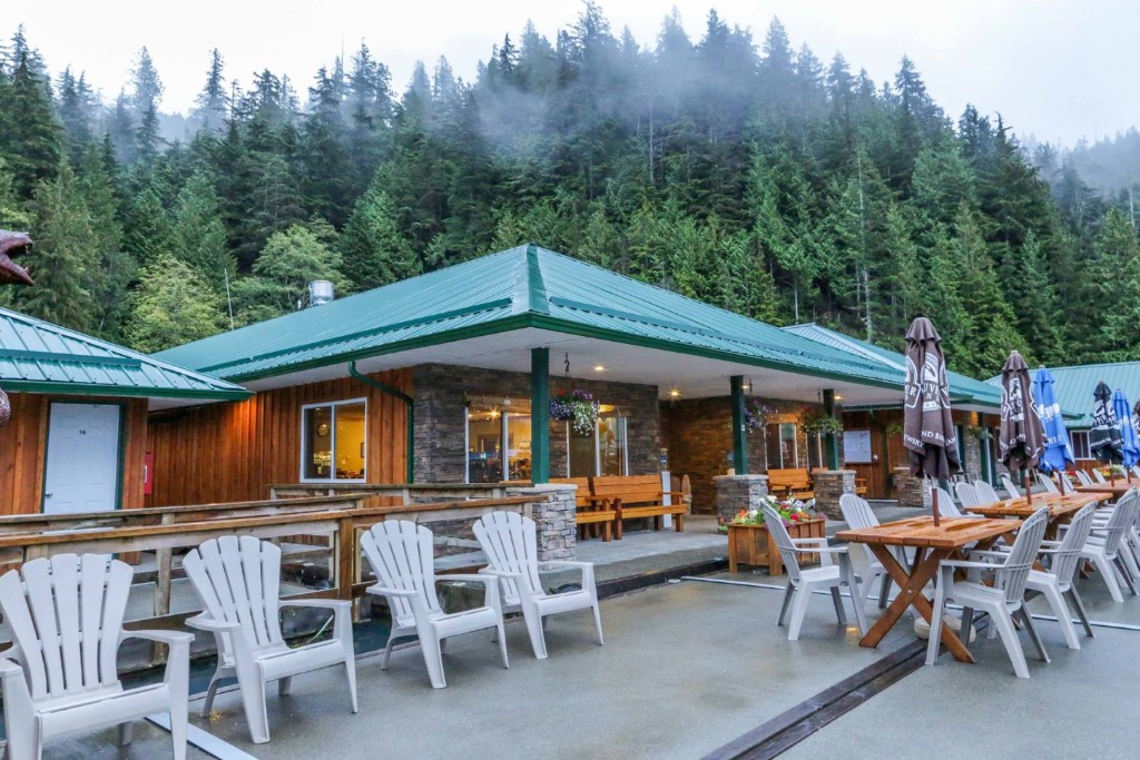 Restaurant Knight Inlet Lodge