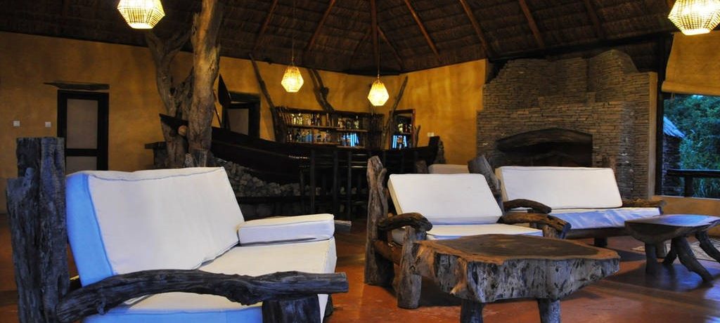 Kyambura Gorge Lodge