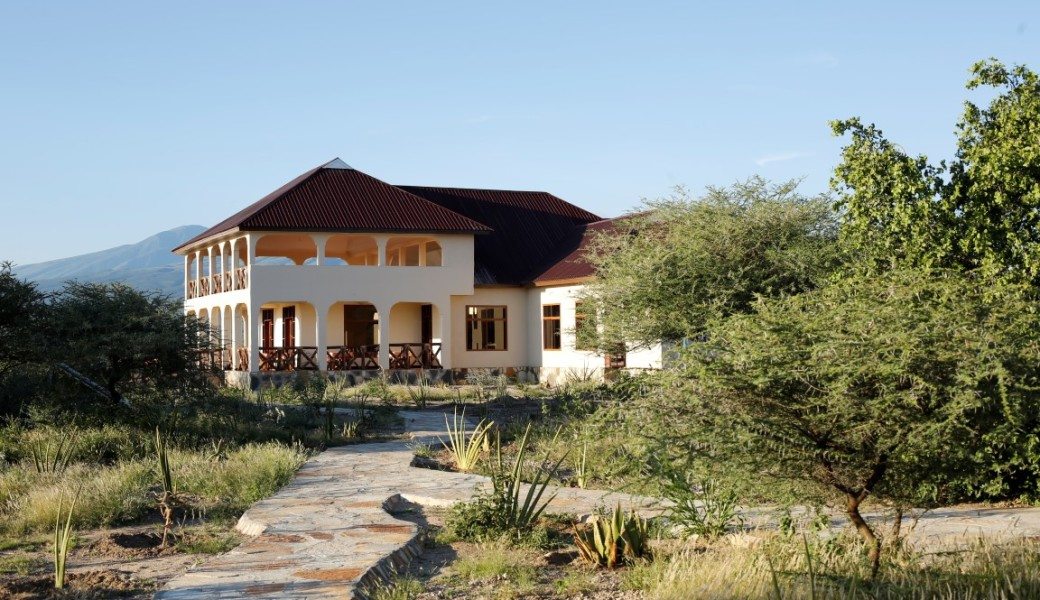 Lake Eyasi Safari Lodge