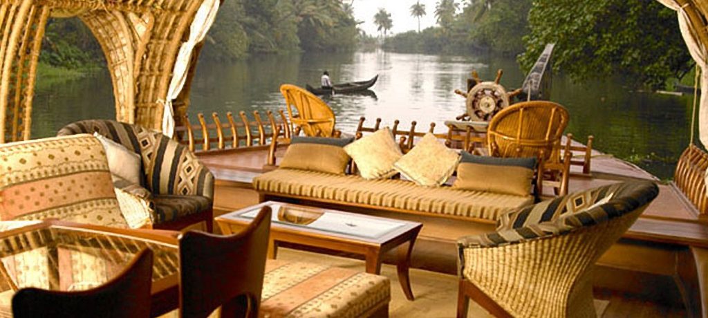Lakes and Lagoons houseboat Alleppey Houseboat