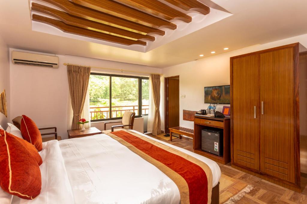 Junior suite, Landmark Forest Park