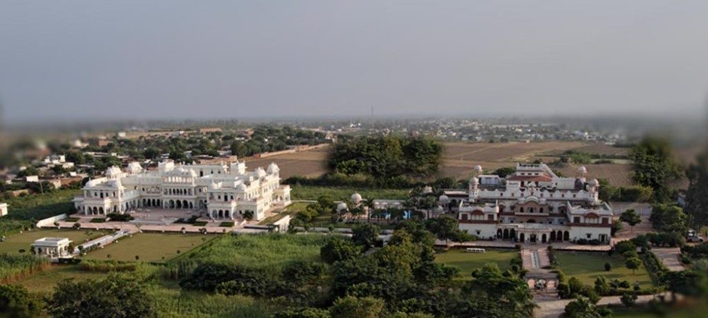 Laxmi Vilas Palace