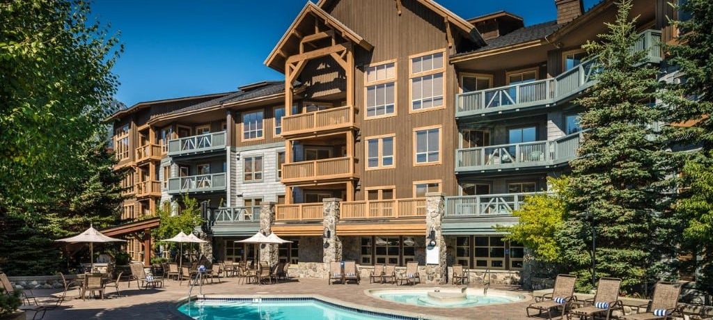 Legends Whistler Creek Hotel