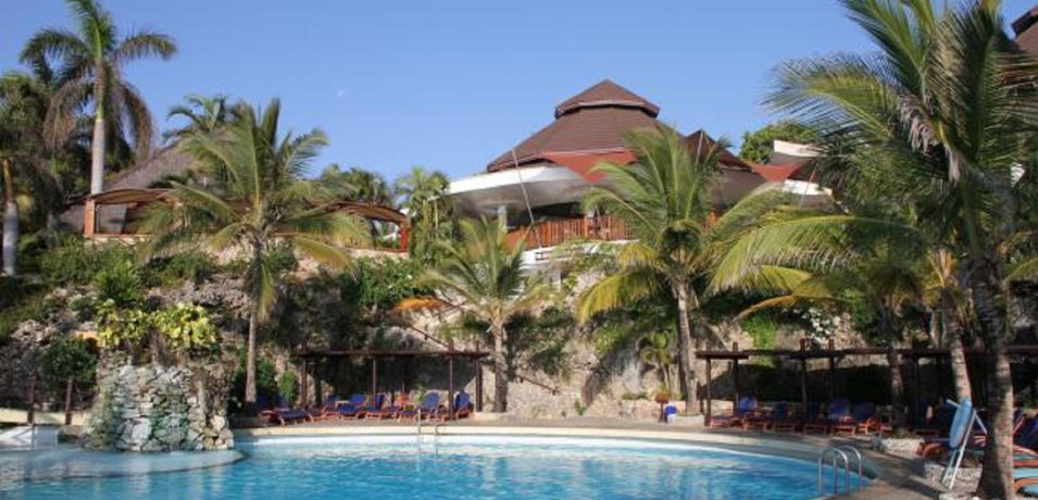 Leopard Beach Resort & Spa