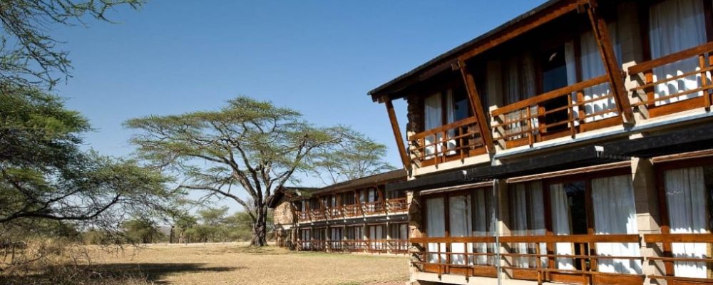 Lobo Wildlife Lodge