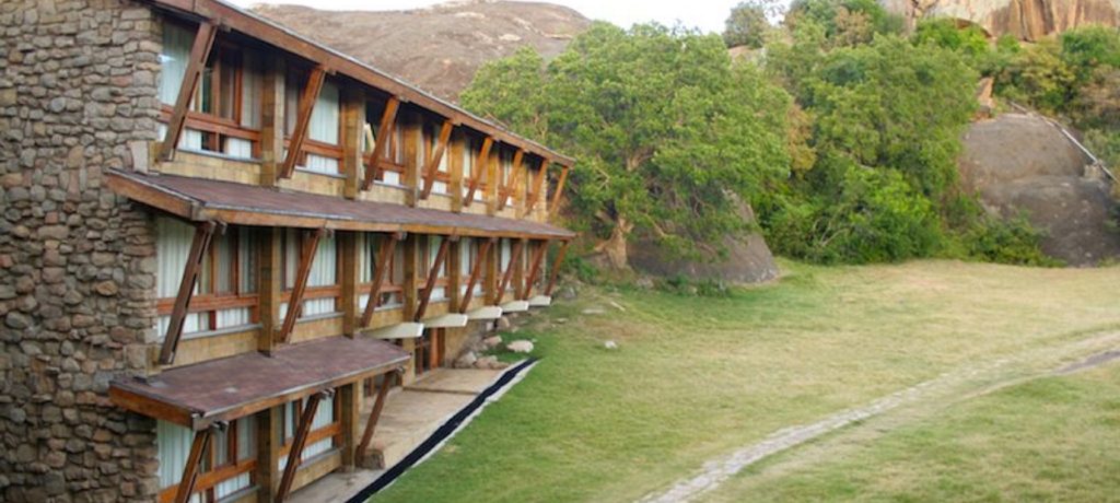 Lobo Wildlife Lodge