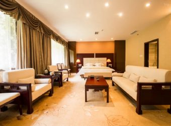 Junior suite, Luming Hotel