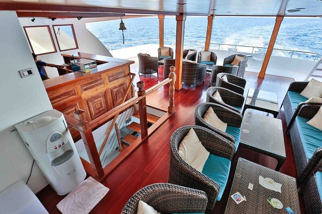 Bar MV Keana, Malediven cruise
