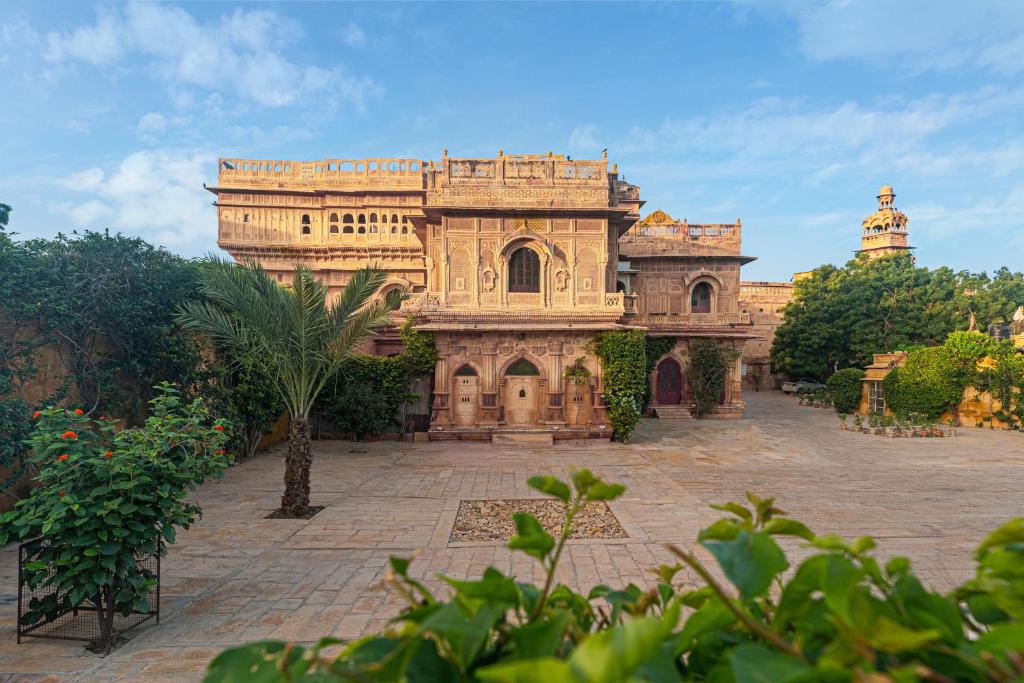 Mandir Palace