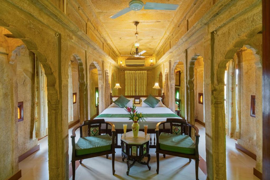 Heritage suite, Mandir Palace