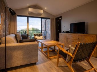 Balcony suite, Akagera Game Lodge