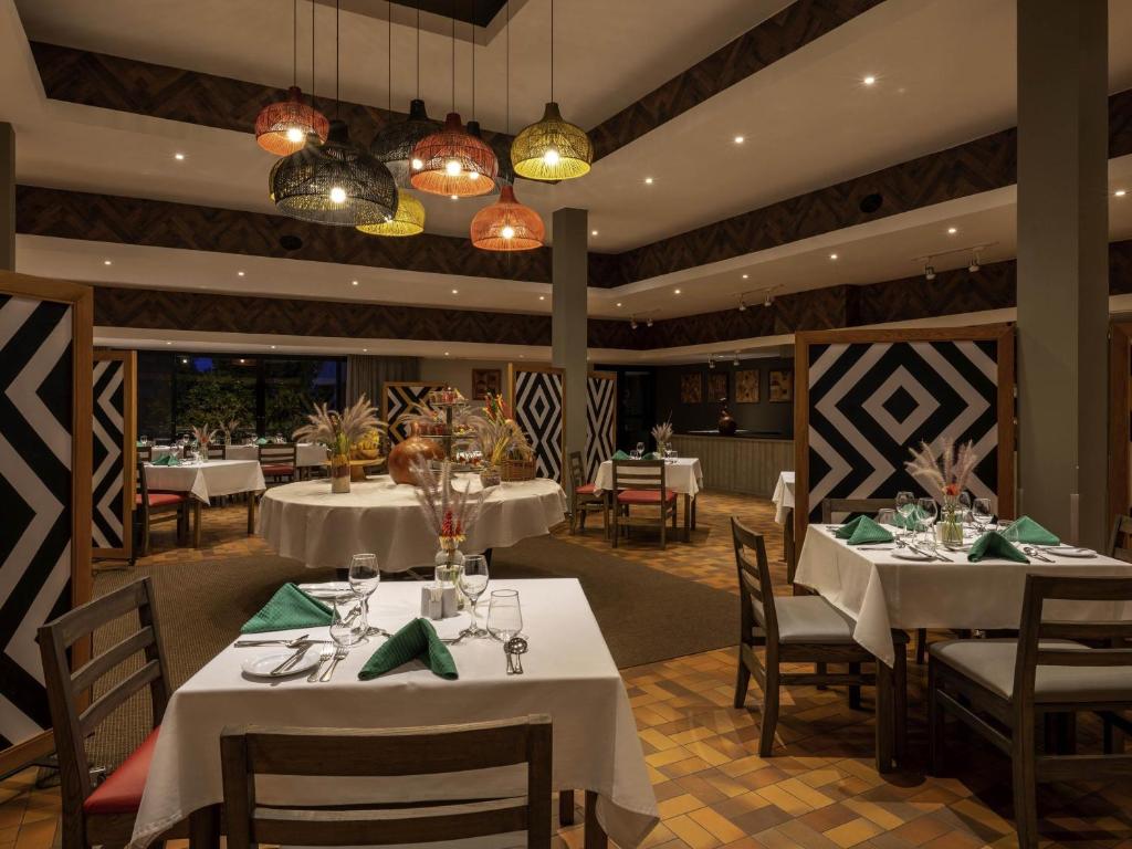 THe Inzovu Restaurant