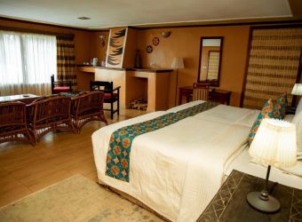 Tweepersoons cottage, Mountain Gorilla View Lodge