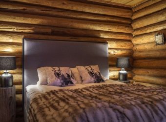 Riverside room Muotka Wilderness Lodge, Fins Lapland, Finland