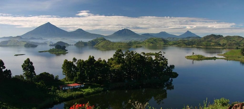 Mutanda Lake Resort