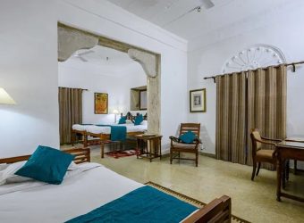 Mohini Mahal suite