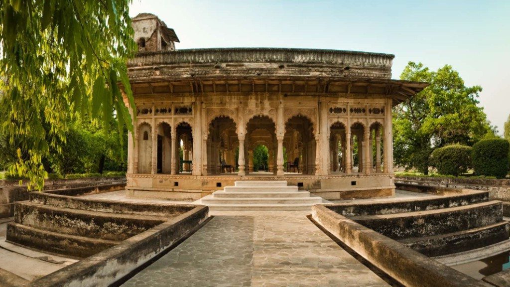 Neemrana's Deo Bagh