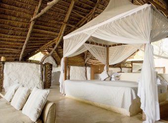 Cottage Nomad Sand Rivers Selous