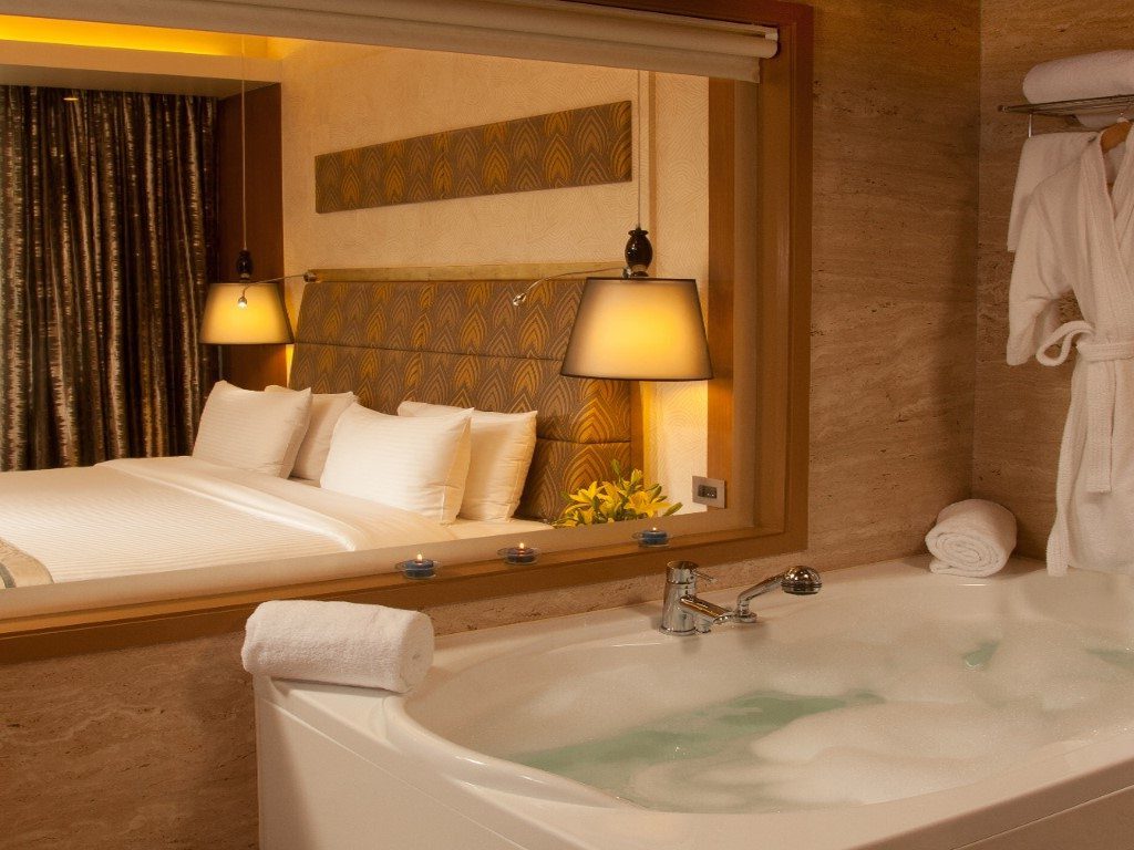Radisson Blu Hotel Nagpur Sundowner Wildlife Holidays