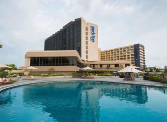 Radisson Blu Okoume Palace Hotel